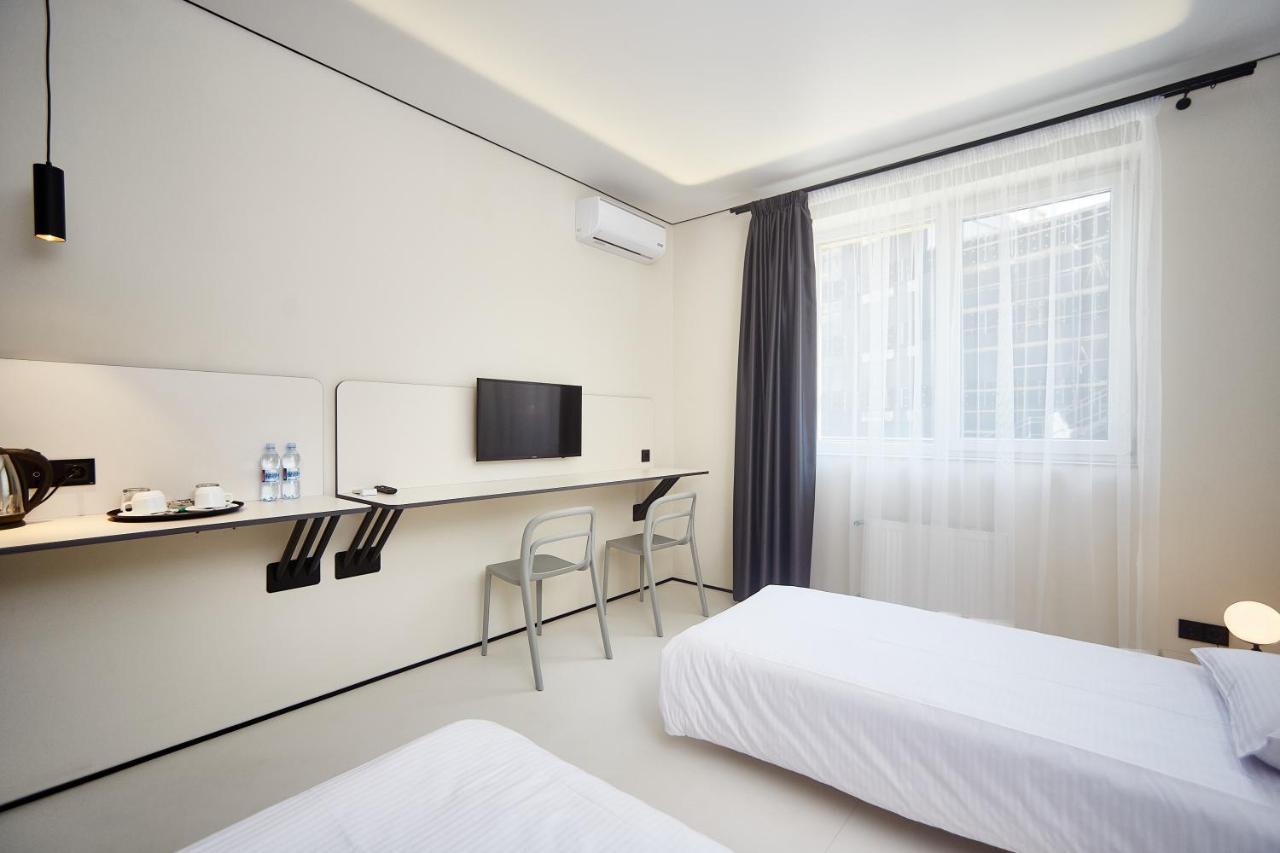 Ultramarinn Hotel Odessa Extérieur photo